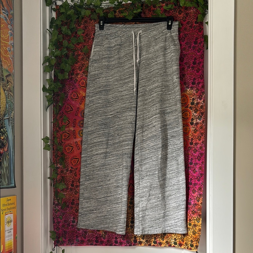 VS PINK Gray Wide-Leg sweats (small)